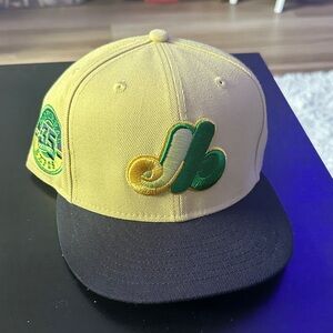 Yellow and Black Baseball Cap with Green Montreal Expos fitted hat size 7 1/8